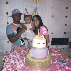 Meet your Posher, Adalis